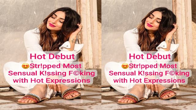 Beautiful Debut Actress Sensual Chudai Leak